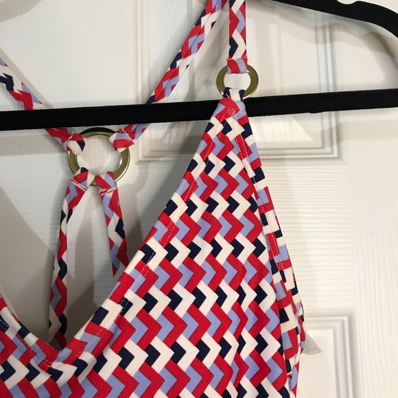 Kona Sol One-Piece Swimsuit - Picture 3 of 7